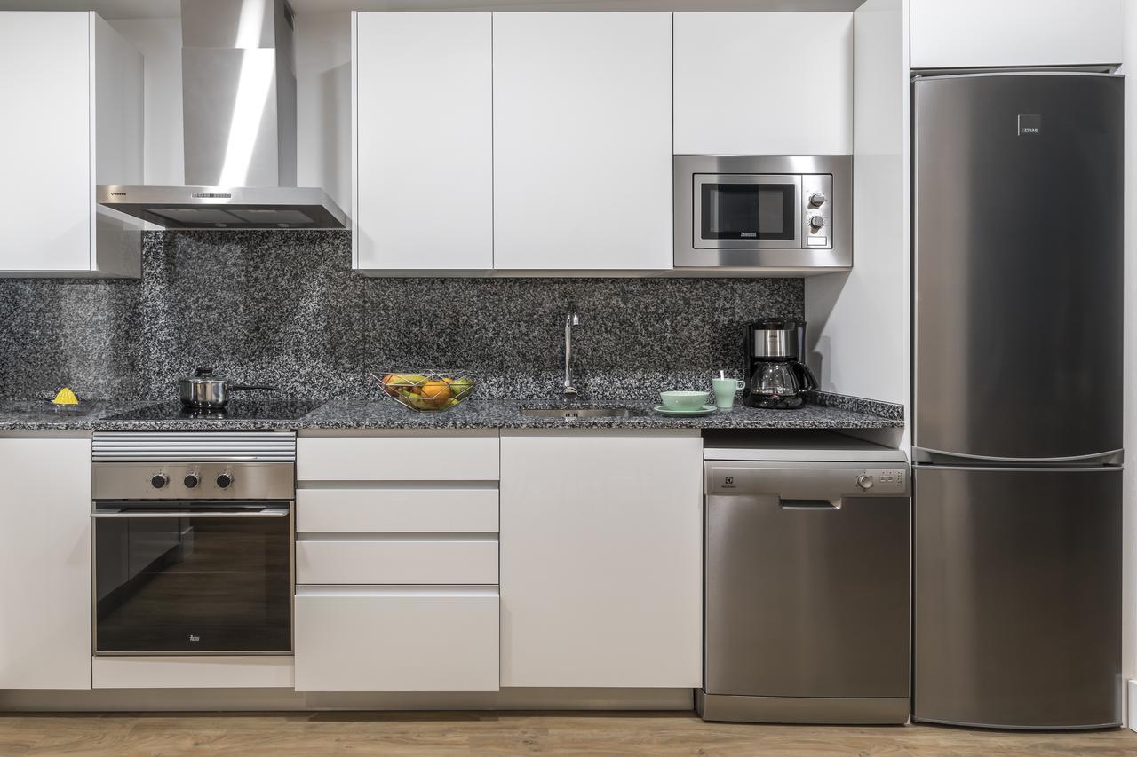 Slow Suites Bellas Artes Мадрид Екстериор снимка
